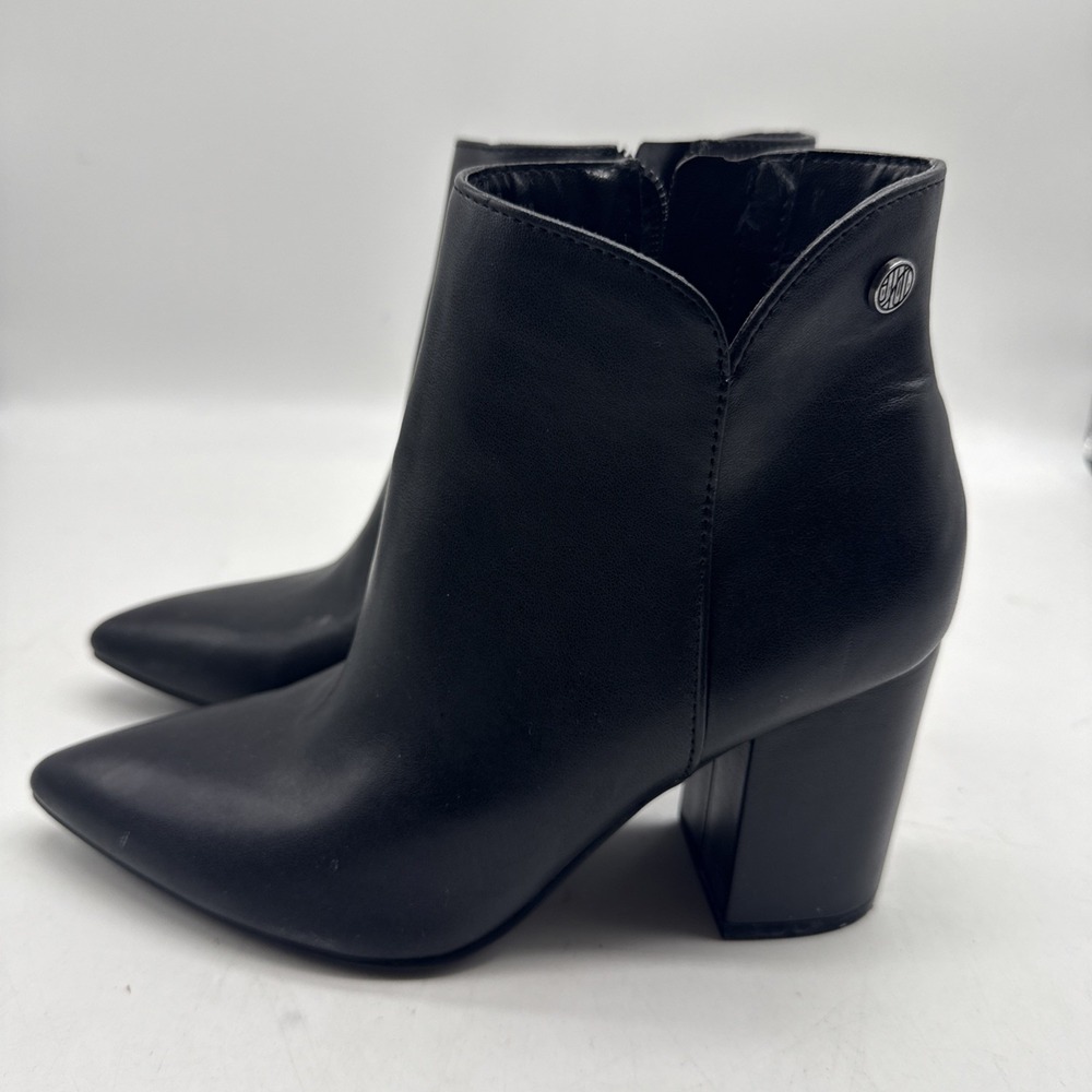 UNISA Block‎ Heel Booties Womens 5.5 Ankle Boots Black Faux Leather Minimalist